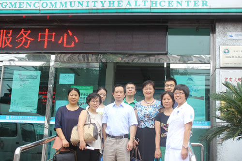 王耀献健康团队进社区