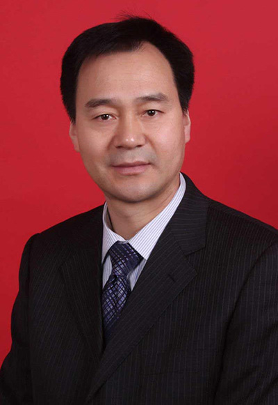 王显 院长