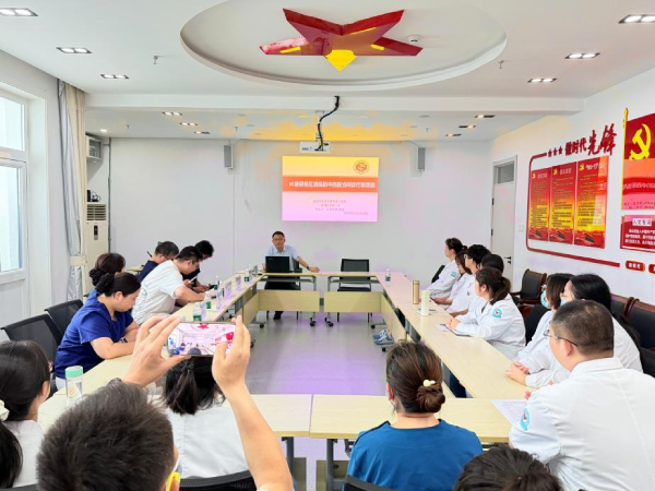 【医技领航】赋能基层中医服务 守护群众下肢健康 北京中医药大学东直门医院周围血管科二区走进永顺社区开展中医医联体家医健康服务活动