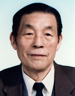 董建华